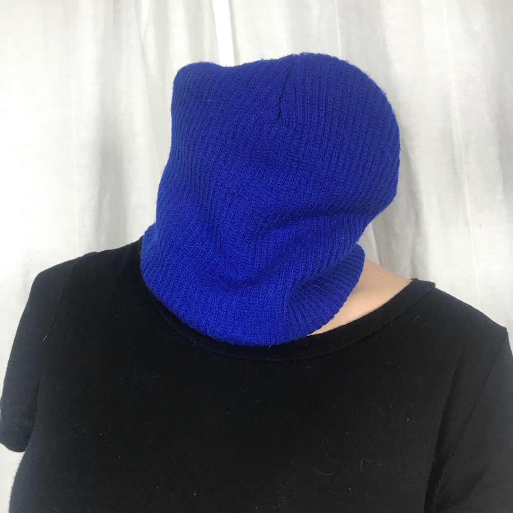 BEANIES - Picture 7 of 7
